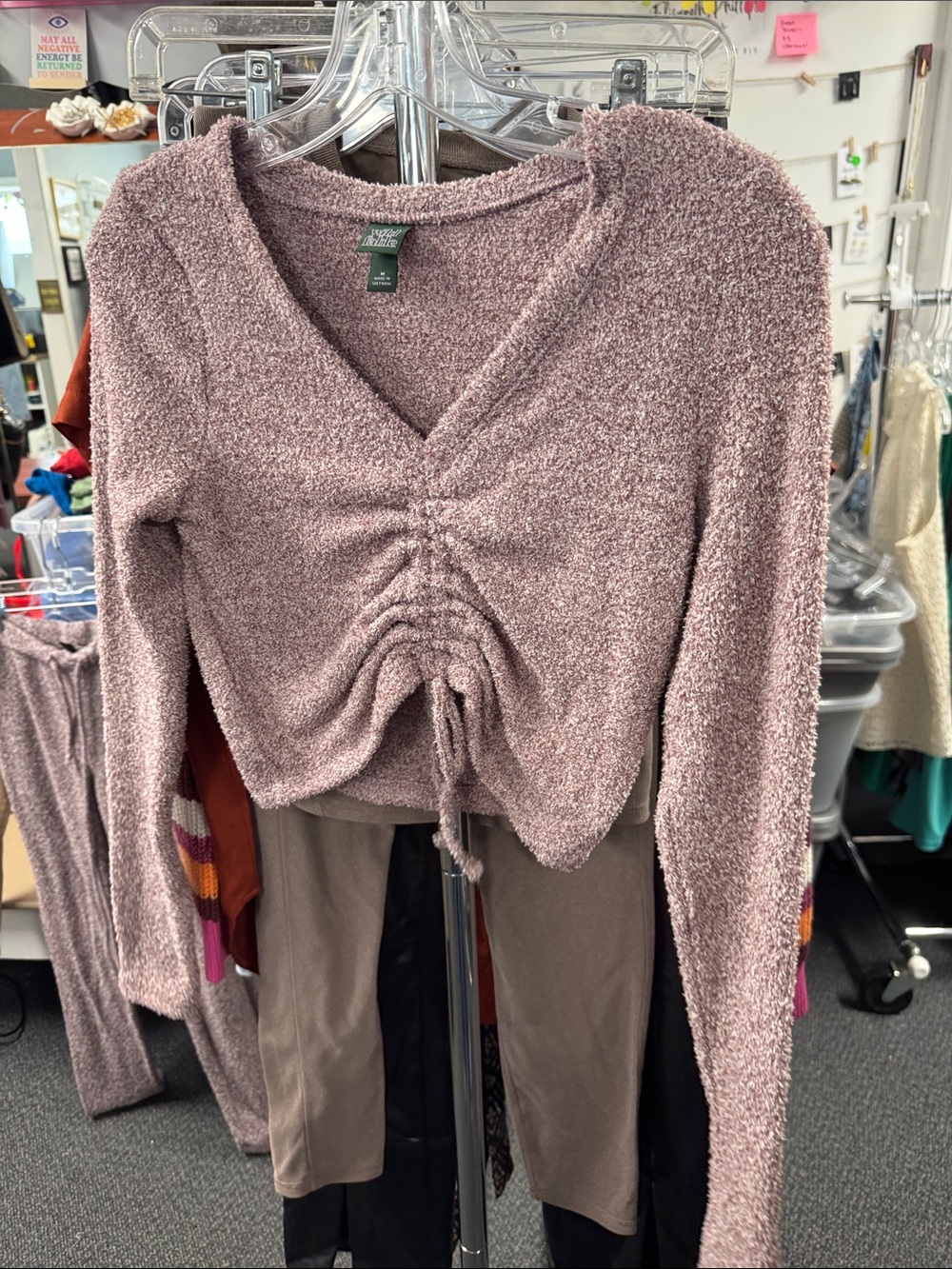 Wild fable cinched fuzzy top M // 091339